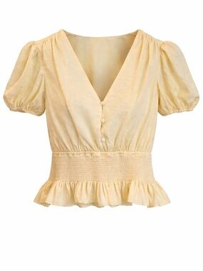 ⭐️NEW Lulu’s Pale Yellow V-Neck Puff Sleeve Smocked Peplum Top